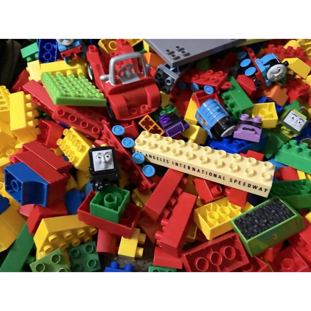 Mega Bloks Thomas The Tank Engine/ Disney Cars /